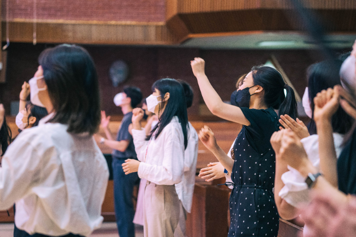 AG지구촌교회 청년부 예배 모습