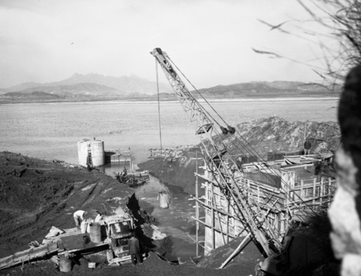 공업용수도시설 공사 현장(1968년). 서울시 제공