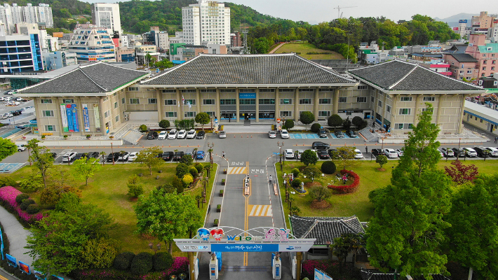 전남 여수시청사 전경. 여수시 제공