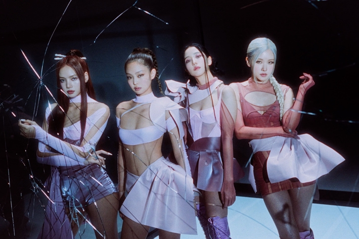 오는 19일 선공개곡 '핑크 베놈'을 발표하는 블랙핑크. YG엔터테인먼트 제공