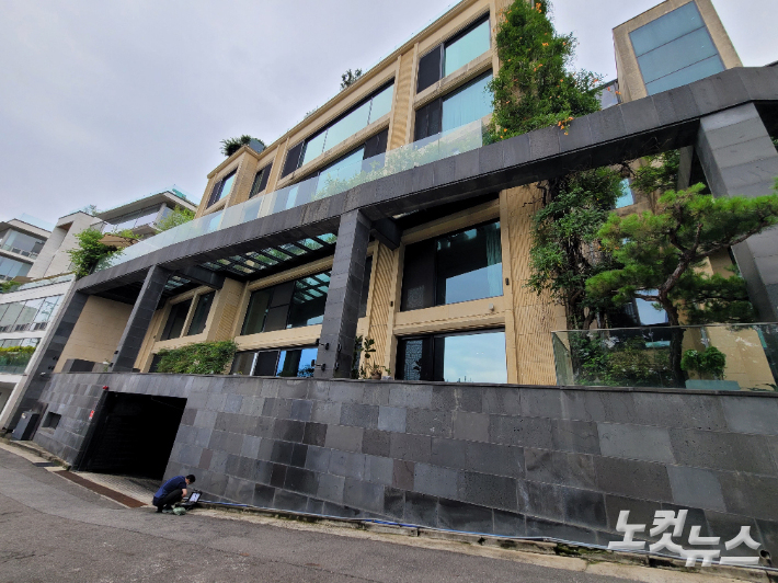 갑을그룹 박창호 전 회장이 회생 이후 주소지를 옮긴 서울 용산구 한남동 유엔빌리지 연립주택. 서민선 기자