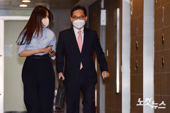 한기정 후보자, 인사청문회 준비사무실 출근