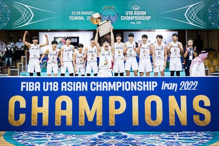 U-18 농구대표팀. FIBA 홈페이지