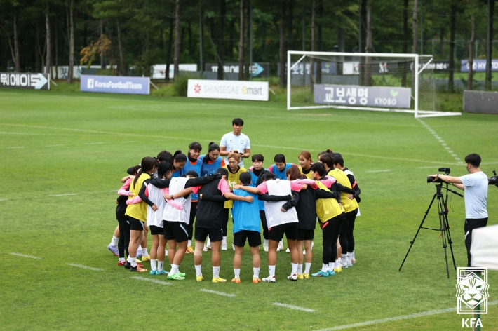 파주 NFC에 소집된 여자 축구대표팀. 대한축구협회