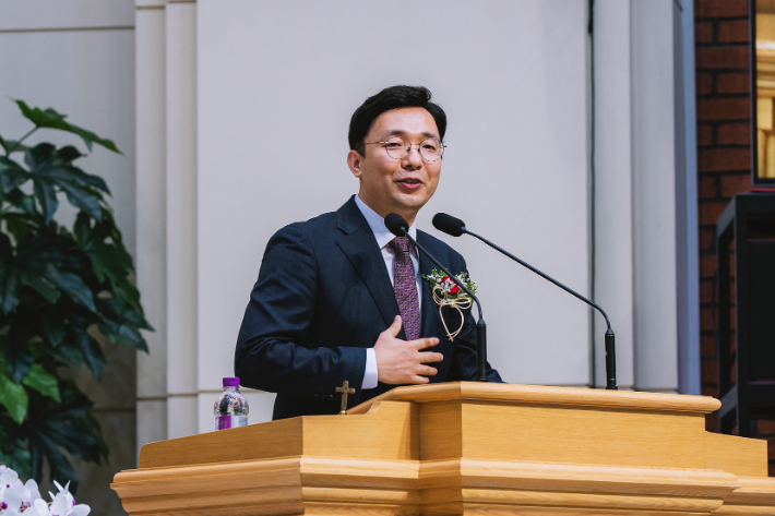 평택 시온성교회는 28일 배성현(사진) 제7대 담임목사 취임감사예배를 드렸다. 시온성교회 제공