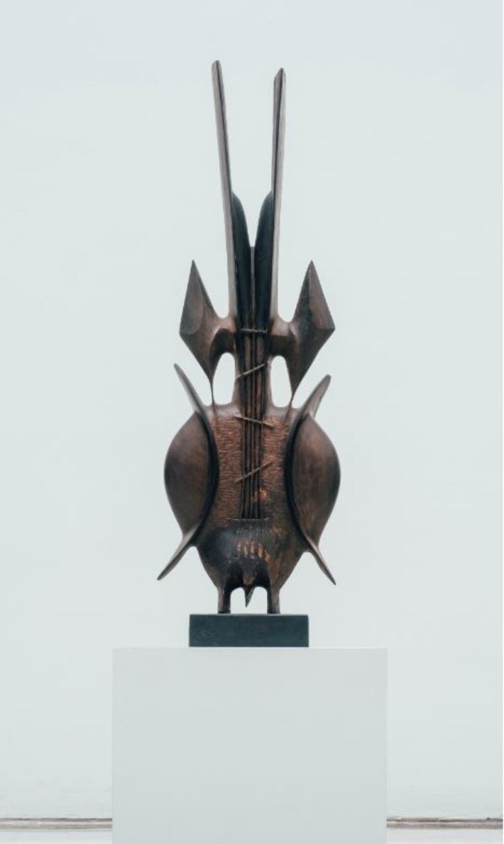 무제, 1978, 흑단, 113.2×35×20cm, 국립현대미술관 이건희컬렉션