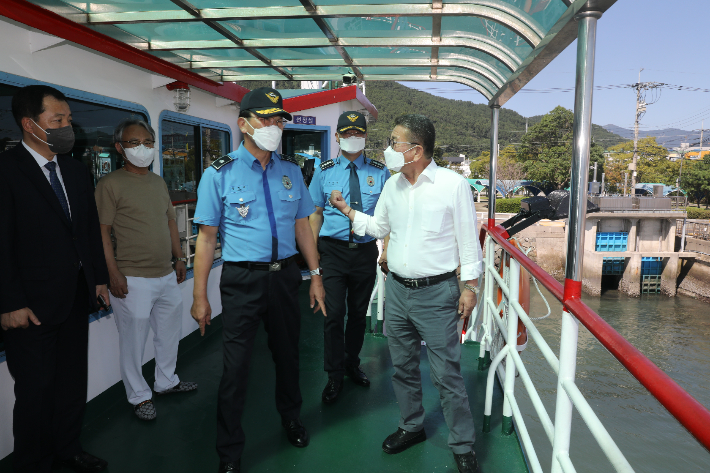 사천해양경찰서 제공