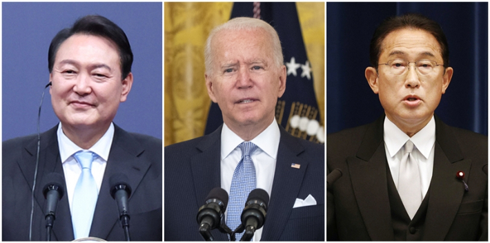 윤석열 대통령과 조 바이든 미국 대통령, 기시다 후미오 일본 총리. 연합뉴스