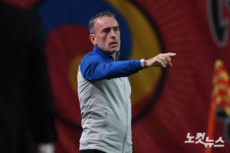 지시하는 벤투 감독