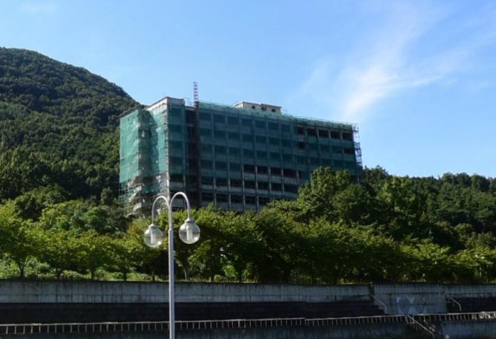 폐교되면서 공사가 중단된 서남대 아산캠퍼스 일부 건물. 아산시 제공