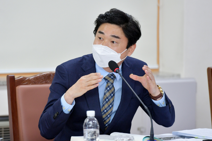 제주도의회 환경도시위원회 강경문 의원. 도의회 제공