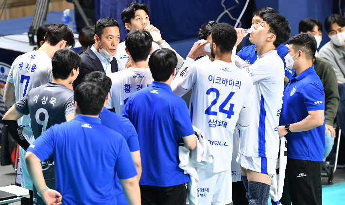 프로배구 남자부 삼성화재. 한국배구연맹