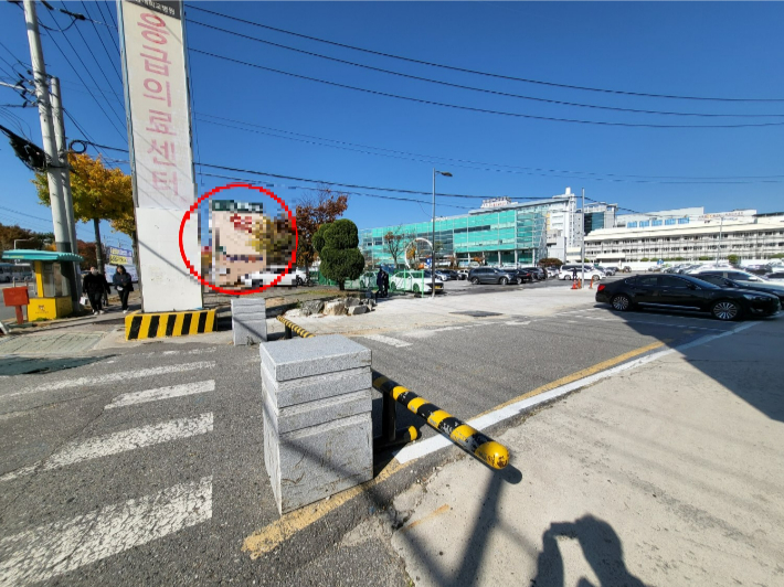 원광대학교병원 주차장 전경. 도보로 쉽게 부지 내 약국을 이용할 수 있다 . 김대한 기자