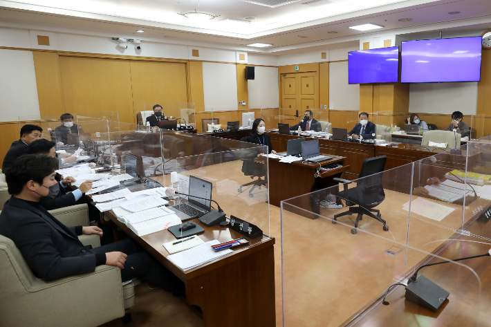 대전시의회 산업건설위원회 행정사무감사. 시의회 제공