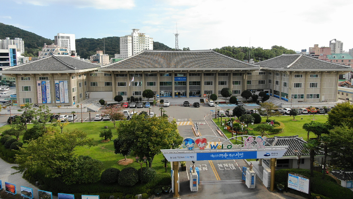 전남 여수시청사 전경. 여수시 제공