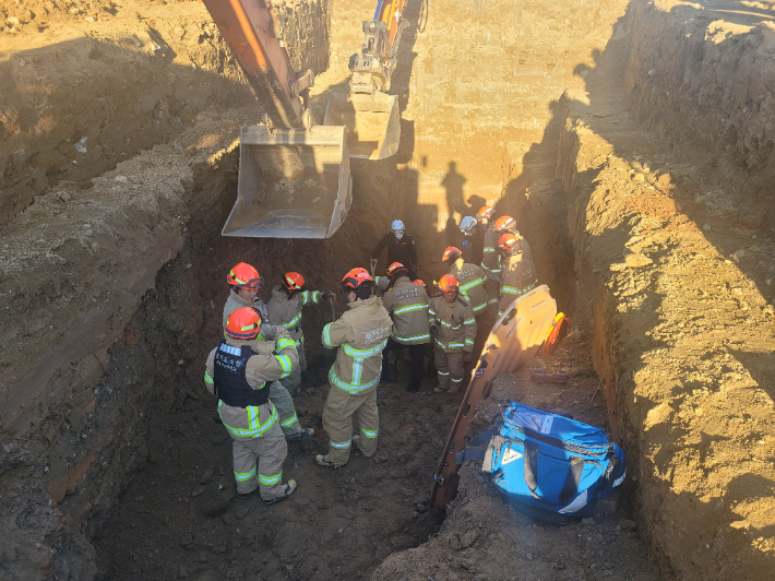 매몰 현장. 경기도소방재난본부 제공