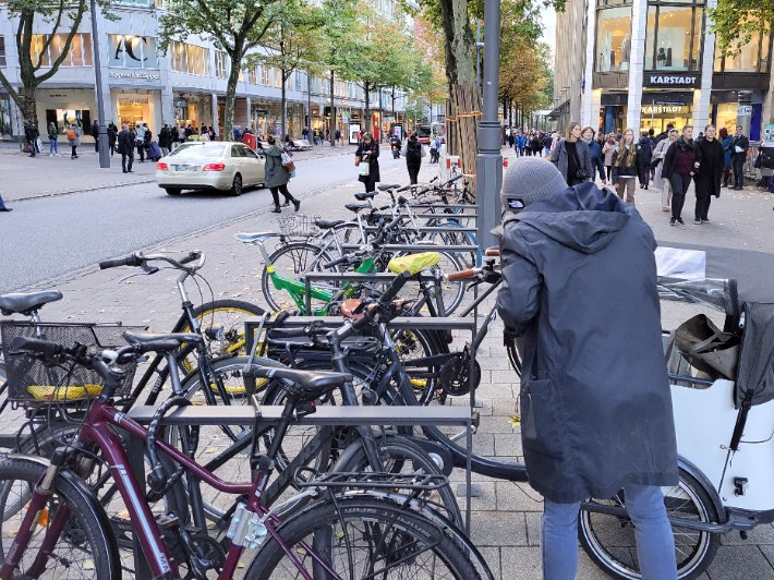 독일 함부르크 시민들은 자전거 타기가 일상화됐다. 이인 기자