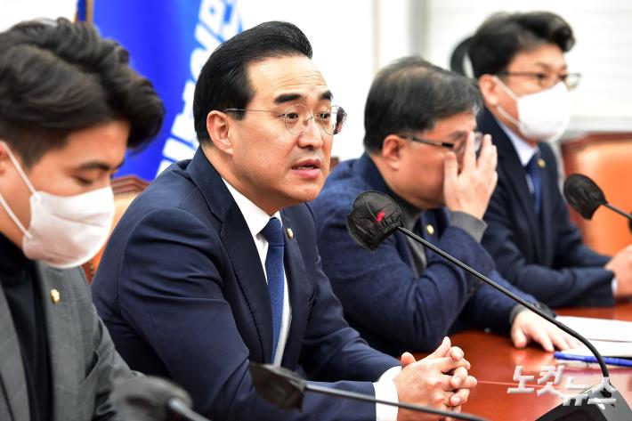 민주당 박홍근 원내대표, 내년도 예산안 협상 관련 기자간담회