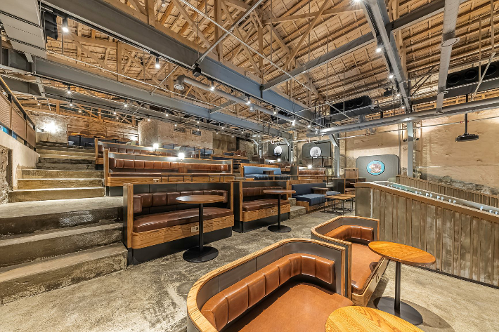 스타벅스 경동1960점 내부 고객 공간. 스타벅스 코리아 제공