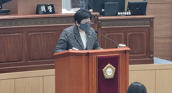 이태원 참사 막말 사과하는 김미나 창원시의원. 연합뉴스