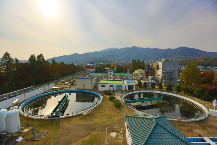 경기 과천시 환경사업소(하수처리장) 전경. 과천시청 제공