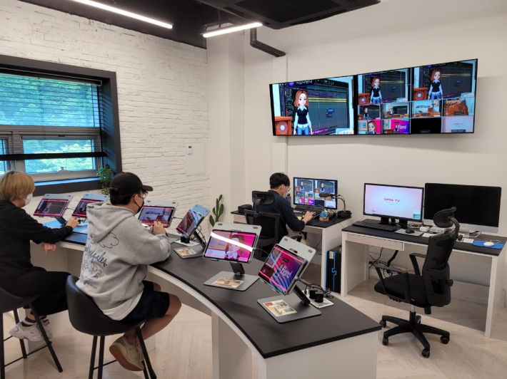 동아방송예술대학교에서 진행되고 있는 메타버스 플랫폼 관련 수업. 동아방송예술대학교 제공