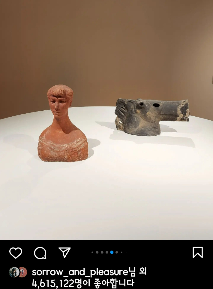 경남도립미술관에 전시 중인 권진규 작가 작품. RM 인스타그램 캡처