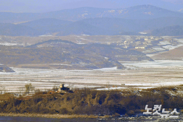 경기 파주 오두산 통일전망대에서 바라본 북한 황해북도 개풍군 일대 모습. 황진환 기자