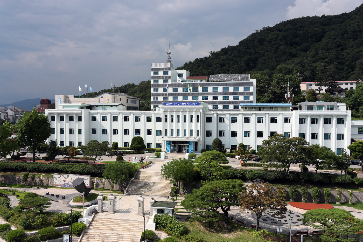 강원도청 전경. 강원도 제공 