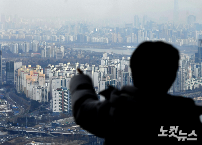 서울 여의도 63빌딩에서 바라본 서울시내 모습. 황진환 기자