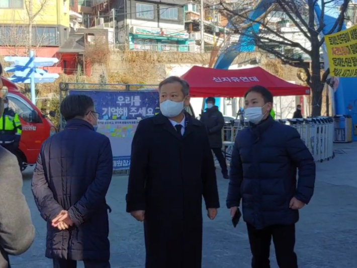 이상민 예고없는 합동 분향소 방문…시민대책회의 "도둑 조문"