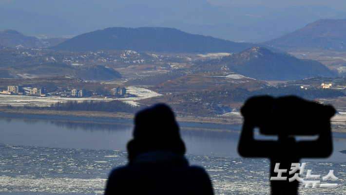경기 파주 오두산 통일전망대에서 바라본 북한 황해북도 개풍군 일대 모습. 황진환 기자