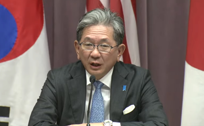 한미일 3국 차관회담 참석 직후 기자회견중인 모리 다케오 일본 외무성 차관. 미 국무부 캡처