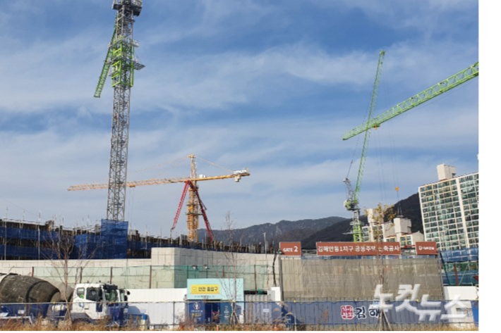 지난해 김해안동1지구 공사 현장. 이형탁 기자
