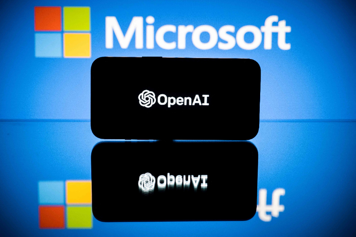 최근 마이크로소프트는 챗GPT 개발사인 '오픈AI'에 100억 달러 투입을 결정했다. 연합뉴스