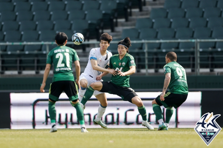 전북 현대와 수원 삼성 경기 모습. 한국프로축구연맹