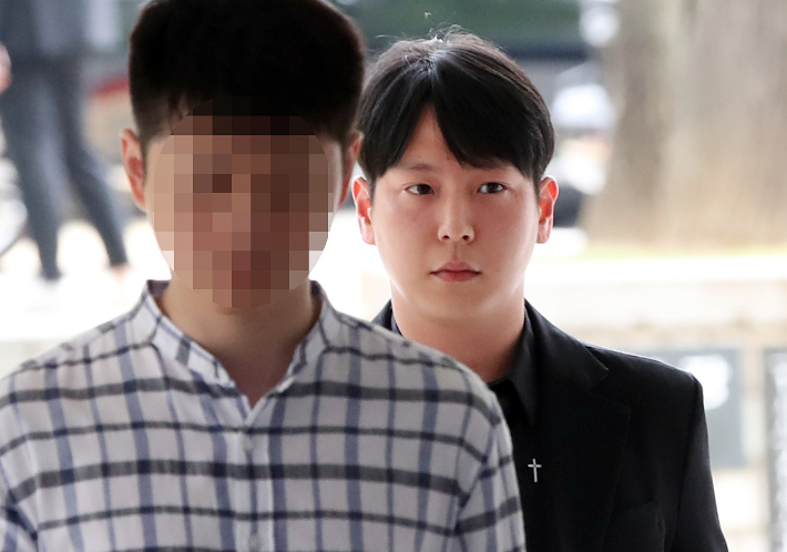 법정 향하는 B.A.P 멤버 힘찬. 연합뉴스