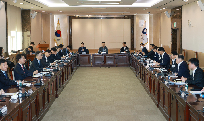 회사채·단기 금융시장 및 부동산PF 리스크 점검회의. 연합뉴스