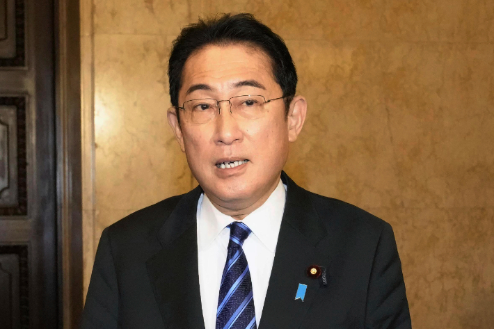 6일 오전 기시다 후미오 일본 총리가 도쿄 국회의사당에서 일제강점기 강제징용 피해자에 대한 제3자 배상안에 대해 발언하고 있다. 연합뉴스