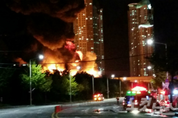 한국타이어 대전공장에서는 10년 전인 2014년에도 대형 화재가 발생한 바 있다. 고형석 기자