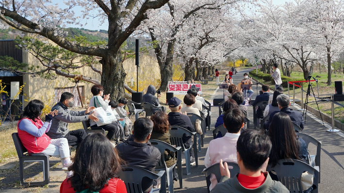 지난해 열린 벚꽃콘서트 모습. 경주엑스포대공원 제공