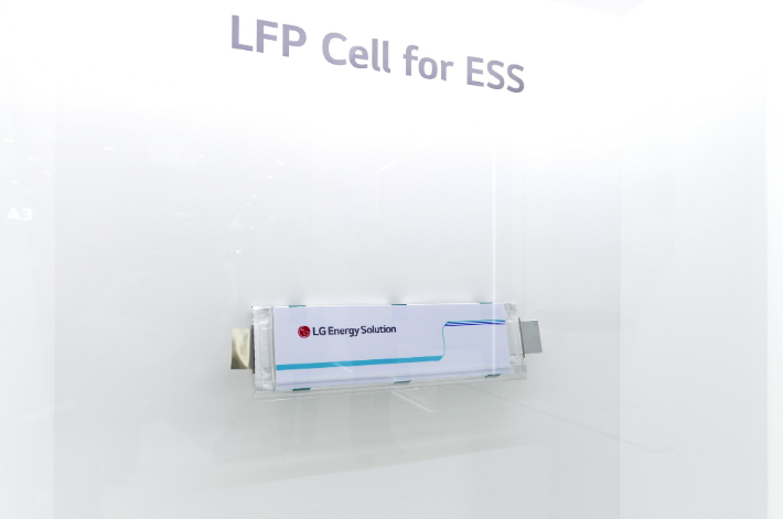 ESS용 LFP 파우치 셀. LG에너지솔루션 제공