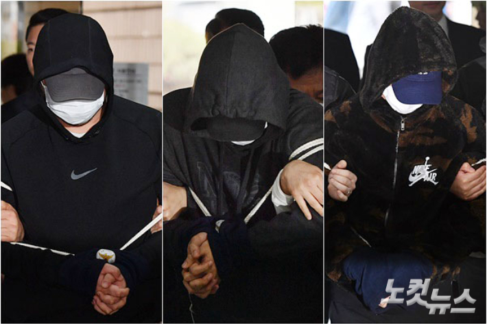 서울 강남구에서 발생한 40대 여성 납치·살해 사건 피의자 3명 황모(36)씨, 연모(30)씨, 이모(35)씨가 3일 오전 서울 서초구 서울중앙지방법원에서 열린 영장실질심사에 출석하고 있다. 류영주 기자