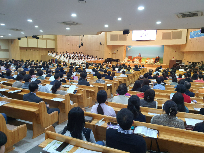 순천 북부교회에서 열린 부활절 연합예배. 고영호 기자