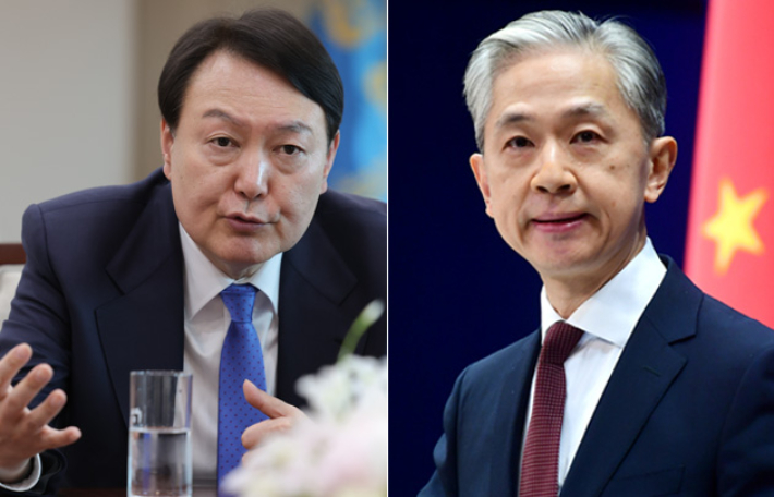 윤석열 대통령(왼쪽)·왕원빈 중국 외교부 대변인(오른쪽). 연합뉴스 