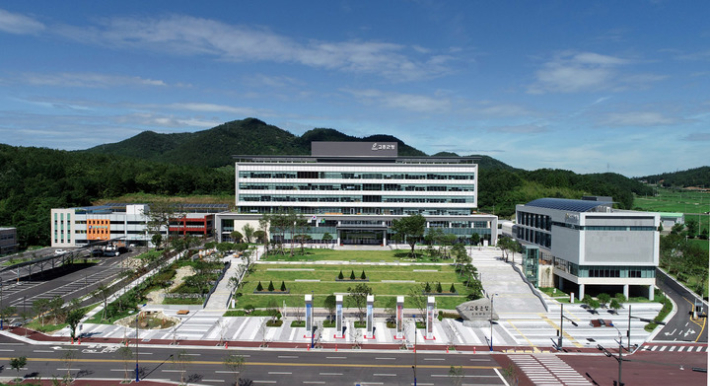 고흥군청. 고흥군 제공 