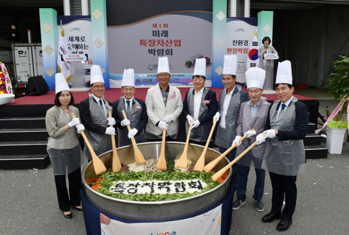 전북 김제에서 개최된 제1회 미래특장차산업 박람회. 김제시 제공