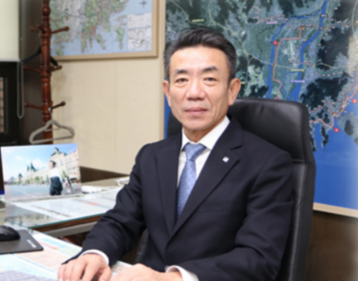 25일 사직한 부산교통공사 한문희 전 사장. 부산교통공사 홈페이지