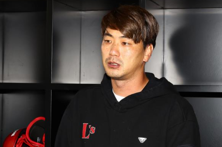 日 공개 회식에 "우린 눈치봐야 한다"더니…김광현 이중성에 팬들 더 분노