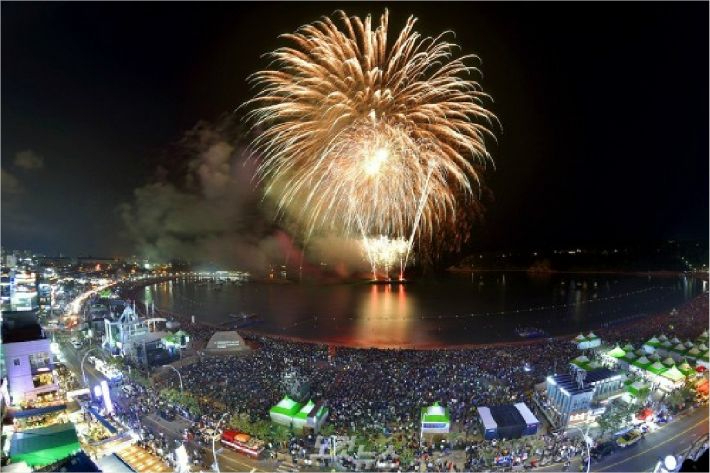 울산조선해양축제가 열리는 일산해수욕장 전경. 울산광역시 동구청 제공